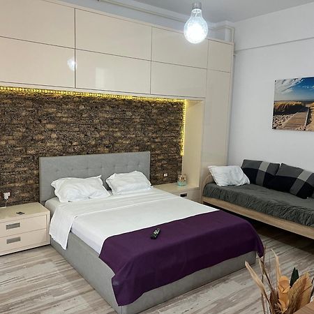 Lakeside Studio Mamaia Central Eksteriør bilde