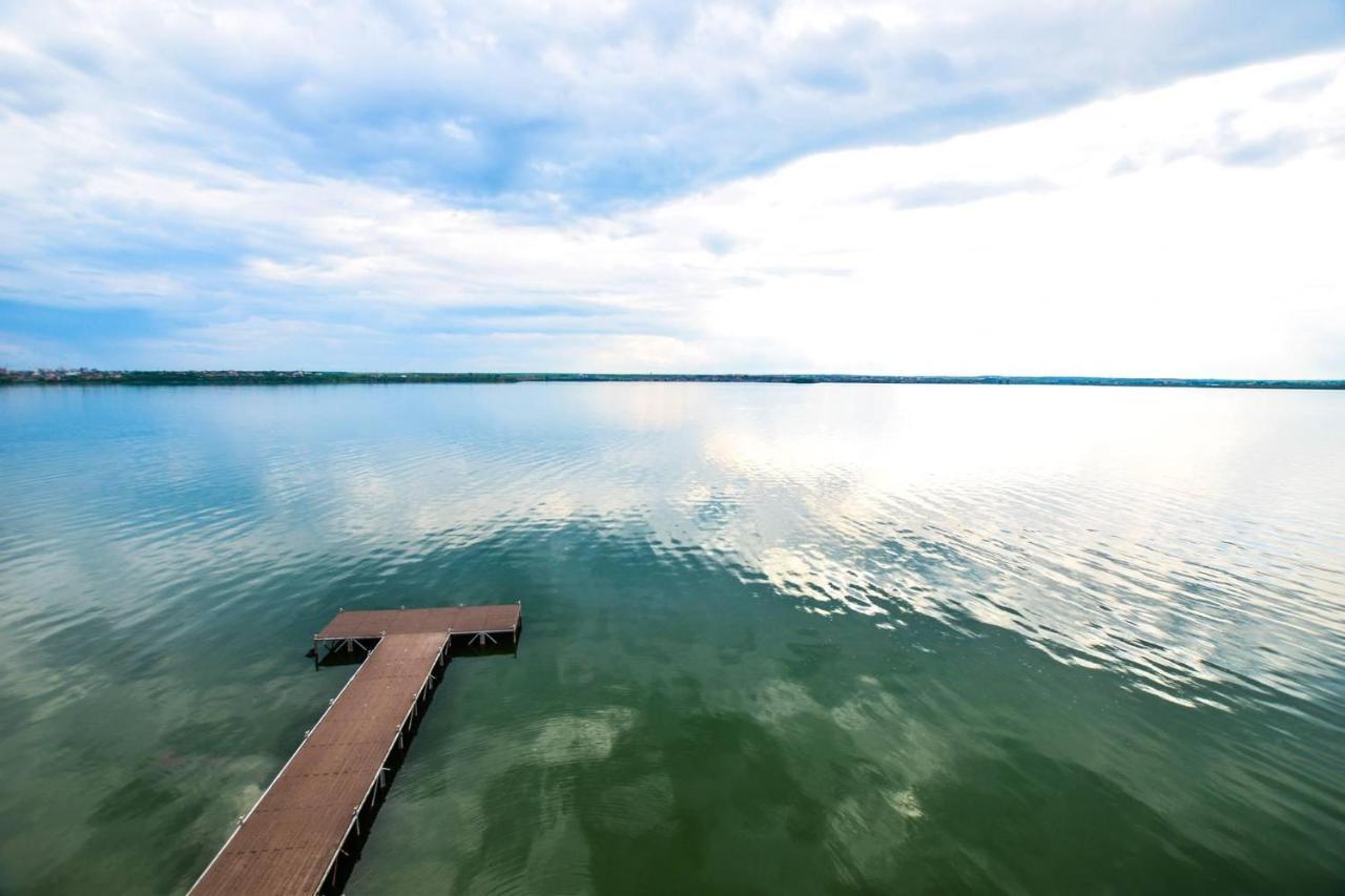 Lakeside Studio Mamaia Central Eksteriør bilde