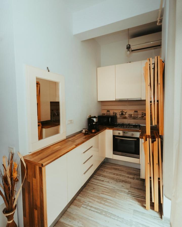 Lakeside Studio Mamaia Central Eksteriør bilde