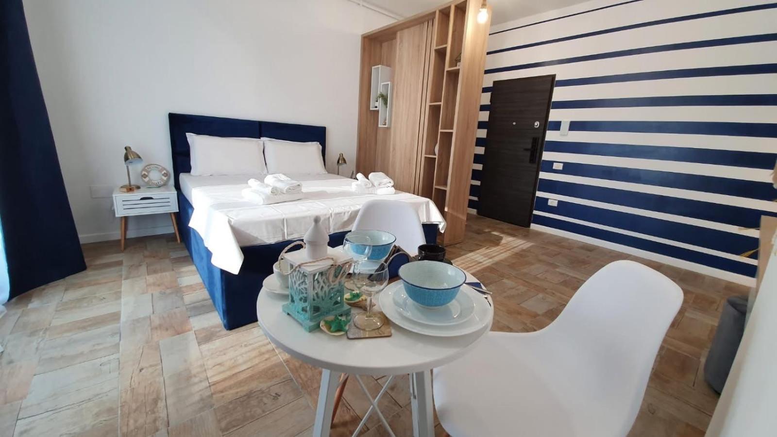 Lakeside Studio Mamaia Central Eksteriør bilde